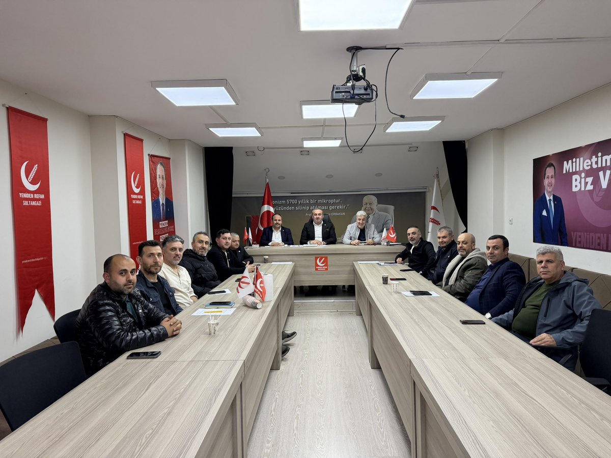 Haftalık yönetim kurulu toplantımızı, dava bilinci ve kardeşlik ruhu içerisinde İl Başkan yardımcımız İbrahim Güneş’in katılımıyla gerçekleştirdik.
Her bir adımda sorumluluğumuzu daha derinden hissediyor, birlik ve samimiyetle yolumuza kararlılıkla devam ediyoruz.
Rabbim