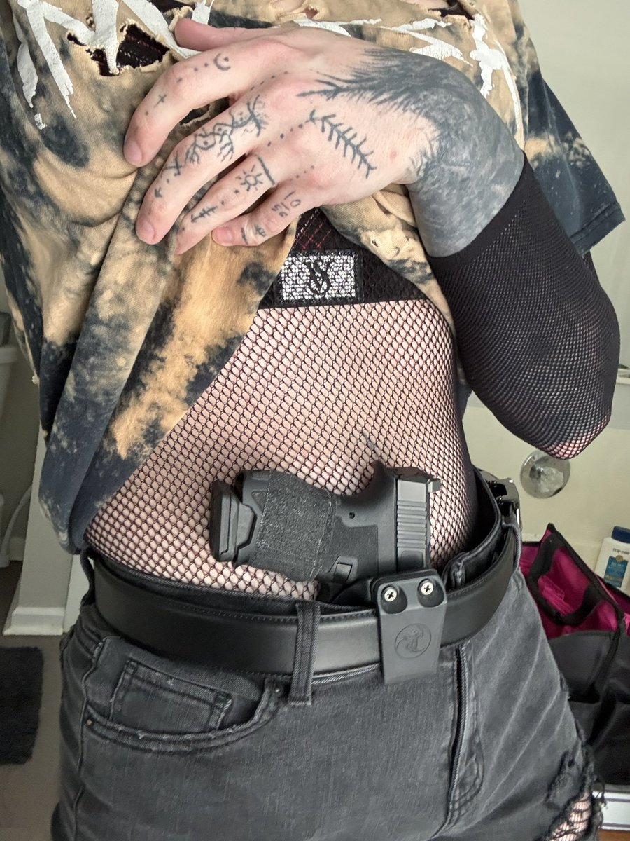 chook 🐓 tweet media