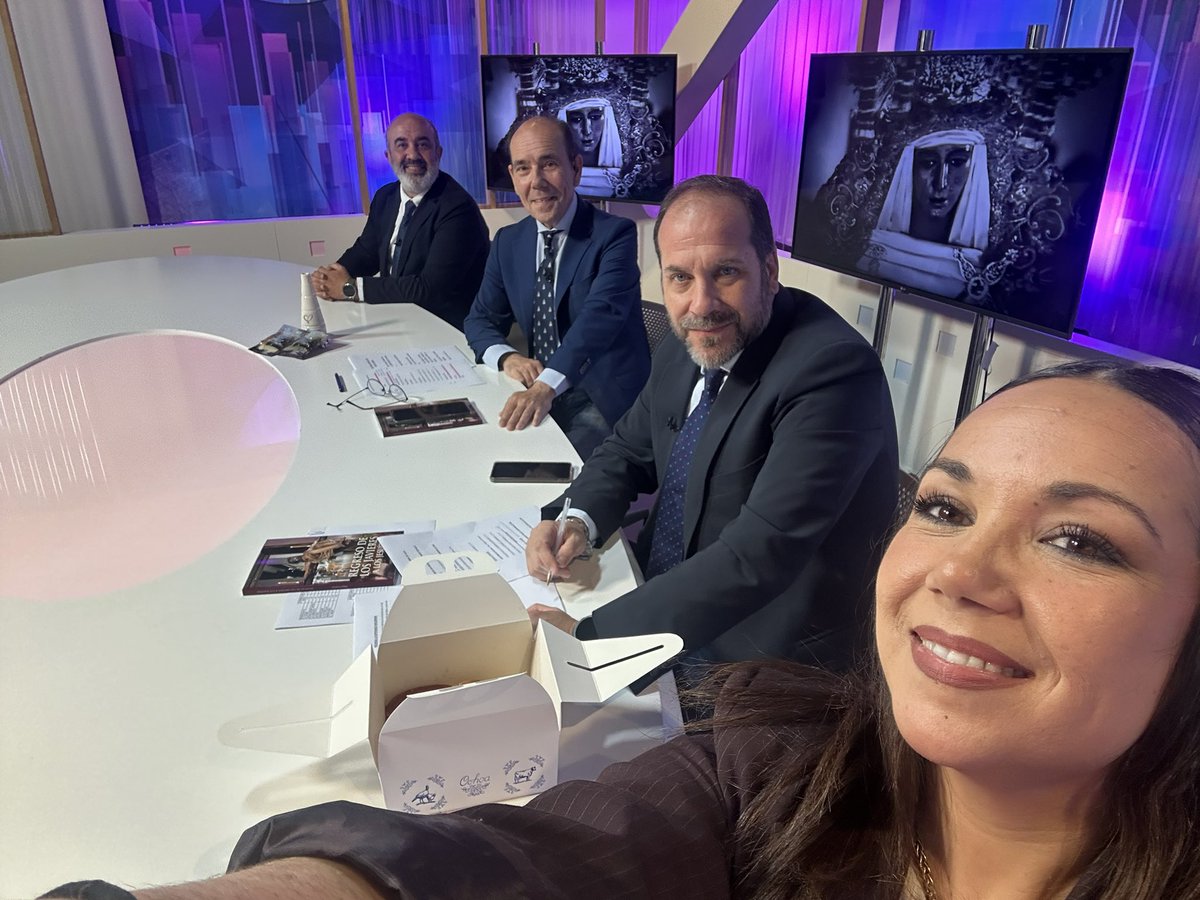 La Pasión tweet media