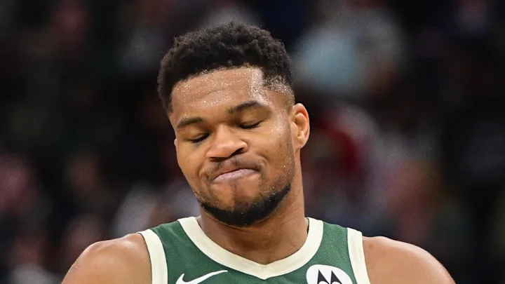 PlusEV's tweet photo. The Bucks sat Giannis. 

Lost him a Nike bonus. 

Will miss the playoffs.  

Worst managed franchise in the league. It's not even close right now😭  

Anyone actually defending this front office? https://t.co/bQg0pGEaxE