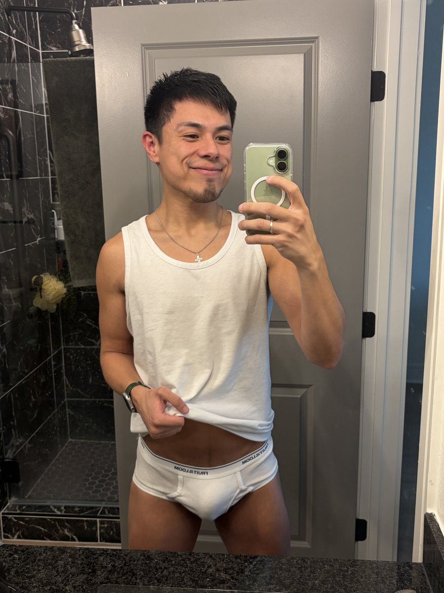 yourshrine tweet media