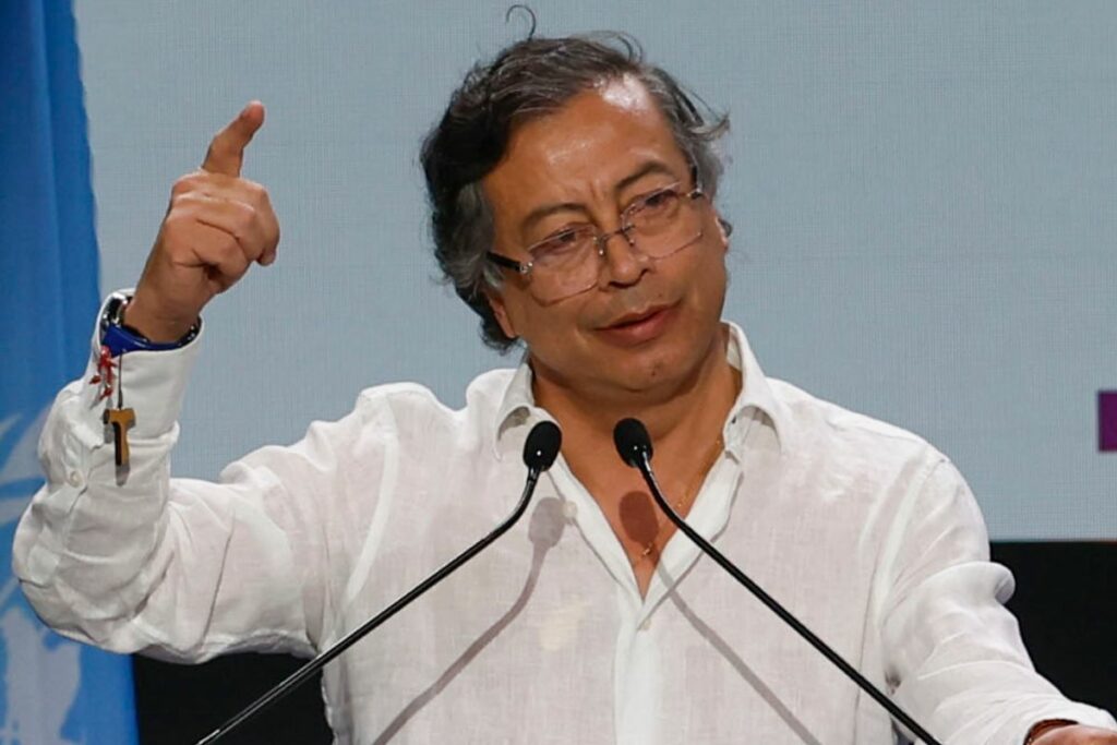 El Libertador 🇪🇨 tweet media