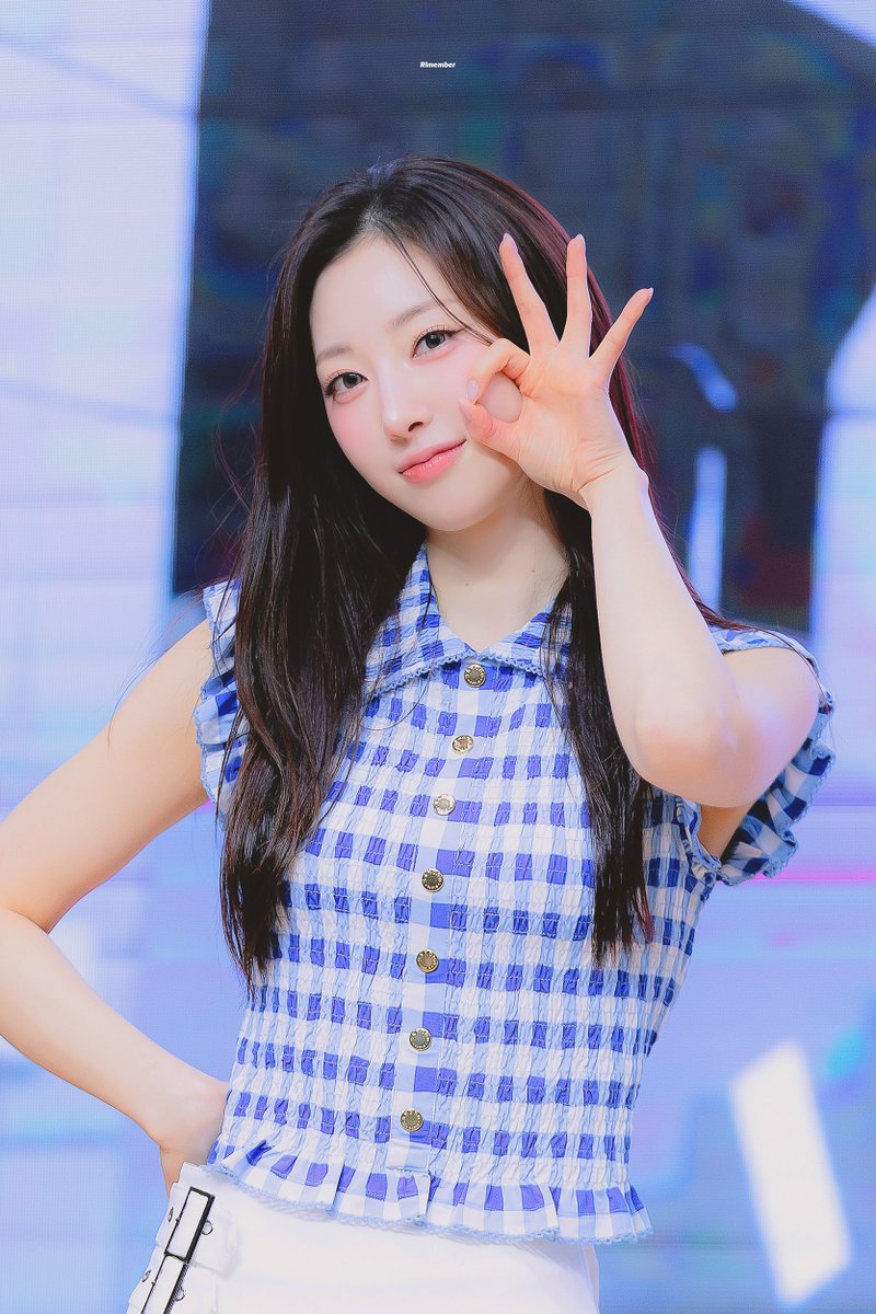 260405

#하이키 #리이나
#H1KEY #RIINA