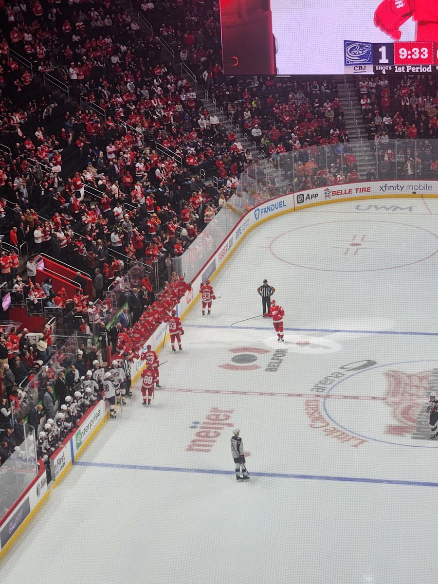 Benjamin Fehr tweet media