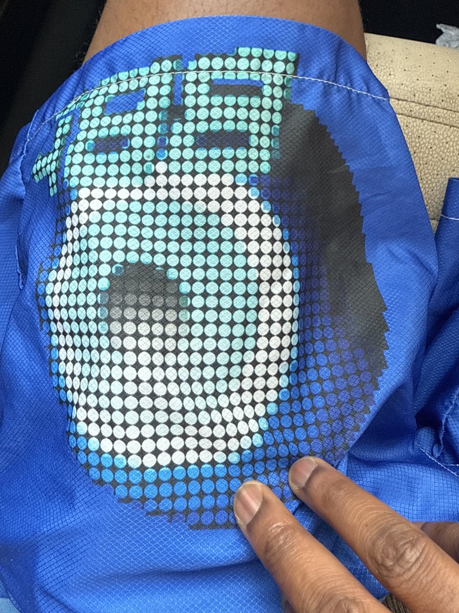 Bbbhives tweet media