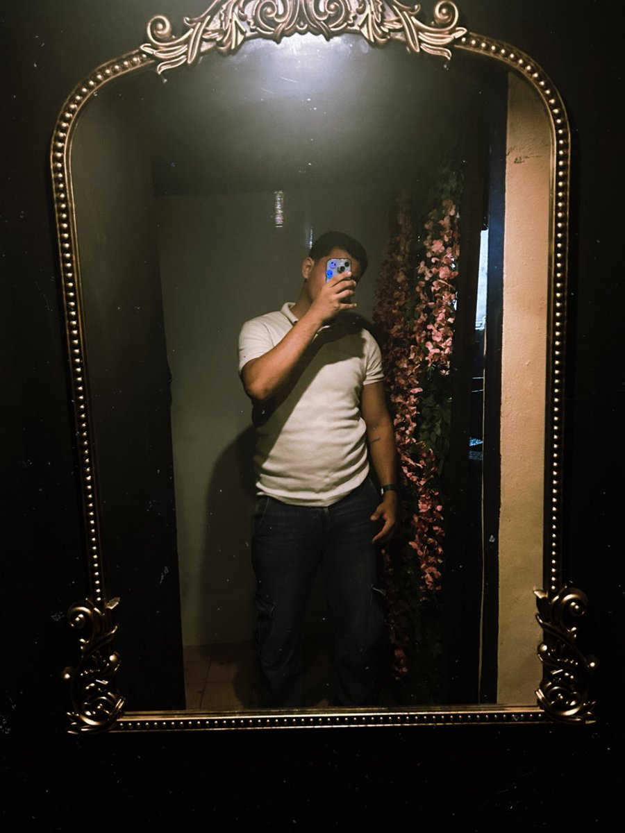 Eduardo (@mvrxxx03) on Twitter photo 