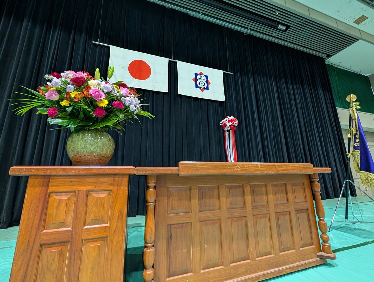 【入学式】
本日は武相中学・高等学校の入学式です🌸
高校生、中学生合わせて386名が入学します✨
まだ一回り大きな制服に身を包み、緊張した面持ちの新入生☺️
これからの3年間、楽しい学校生活を送りましょう！