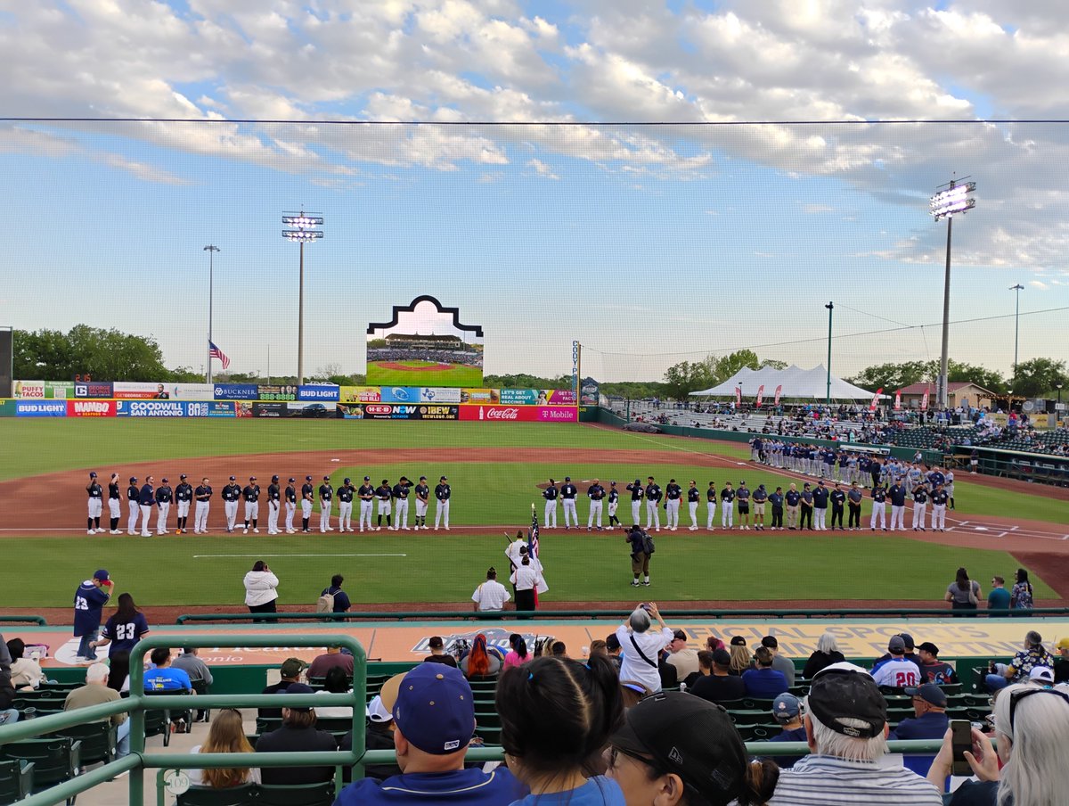 Joe Alexander tweet media