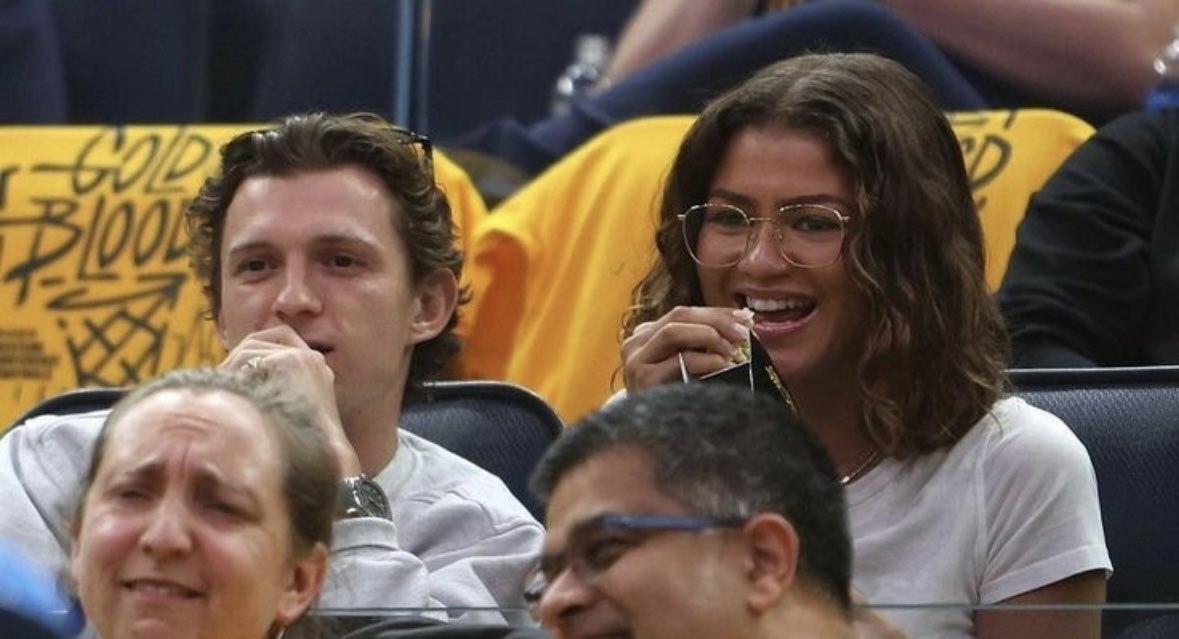 Rena| 𐙚 tweet media