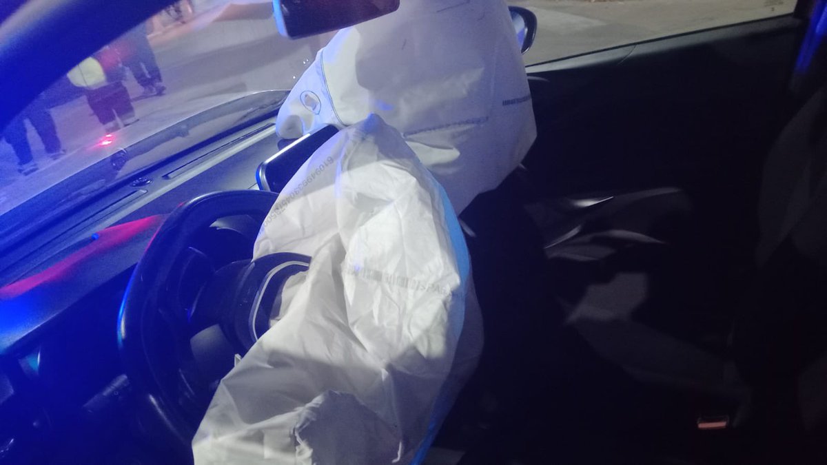 marianela_romay's tweet photo. Mañana en @mingastream te cuento  sobre un accidente en Estomba y Patricios que puede terminar en un escándalo. https://t.co/XvDvfnl8oY