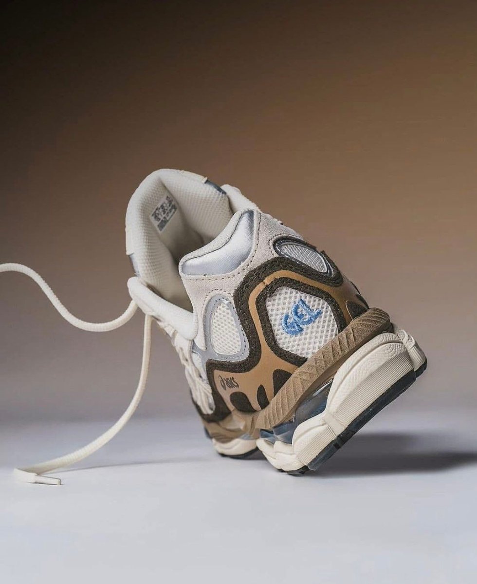 JustFreshKicks tweet media