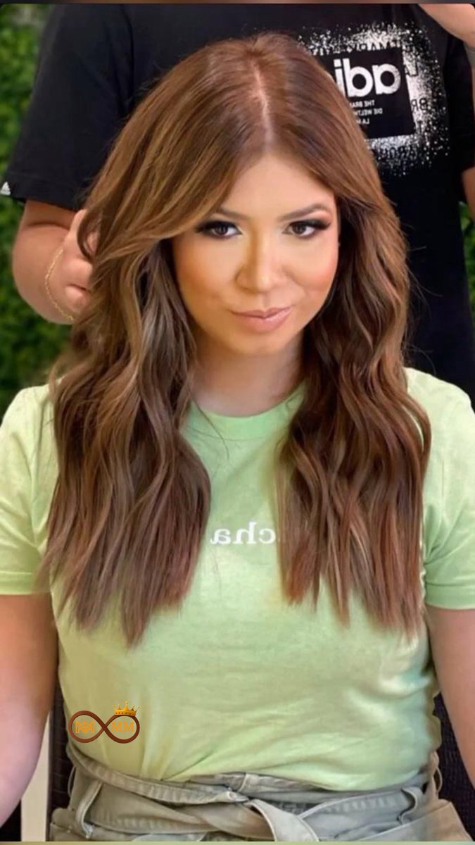 Infinito3mmm's tweet photo. Loira ou morena? 

Ela era linda de todos os estilos! ❤️❤️ https://t.co/wuJwsOUZkU