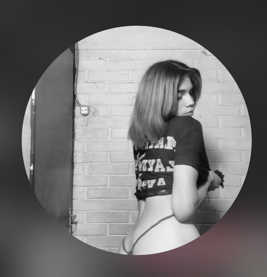 valde_chma's tweet photo. 🔞🔞Quién será el próximo que me llene la boquita de su 🥛?? 📤💰 sorpréndeme en mi DM ! 💰📤🥵🥵🥵🔞 https://t.co/6dLi6cihRd