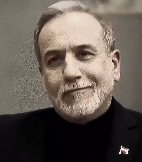 Zainab🇱🇧 tweet media