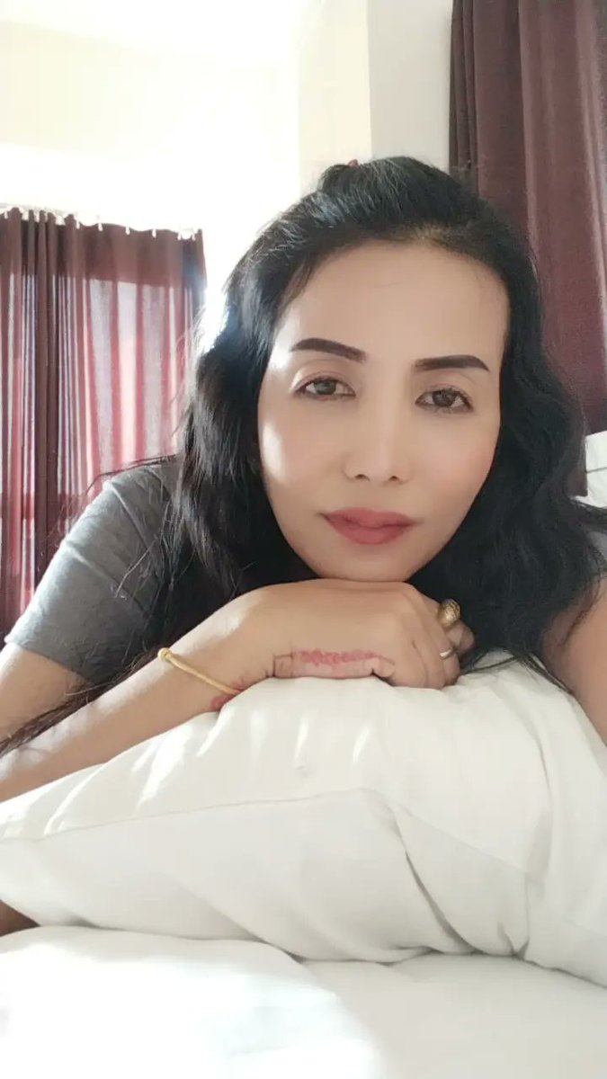 หมอเมย์รับนวด ราชบุรี
#นวดน้ำมันอโรม่า
#นวดดีเบาสบายตัว ผ่อนคลายหลับสบาย
🌺* สนใจทักแชทได้เลยค่ะ😊🙏
🌺* ID mayya5825