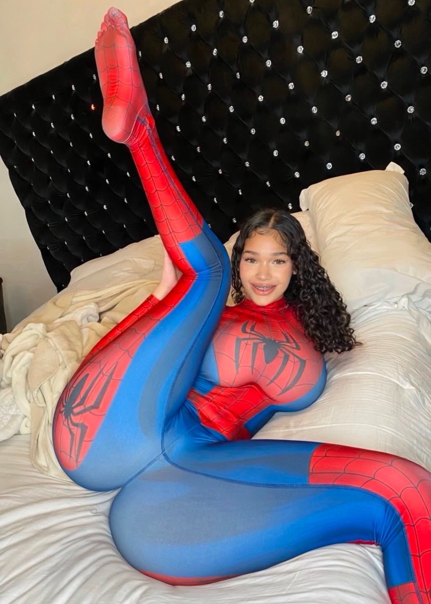 Juliana Blonde tweet media