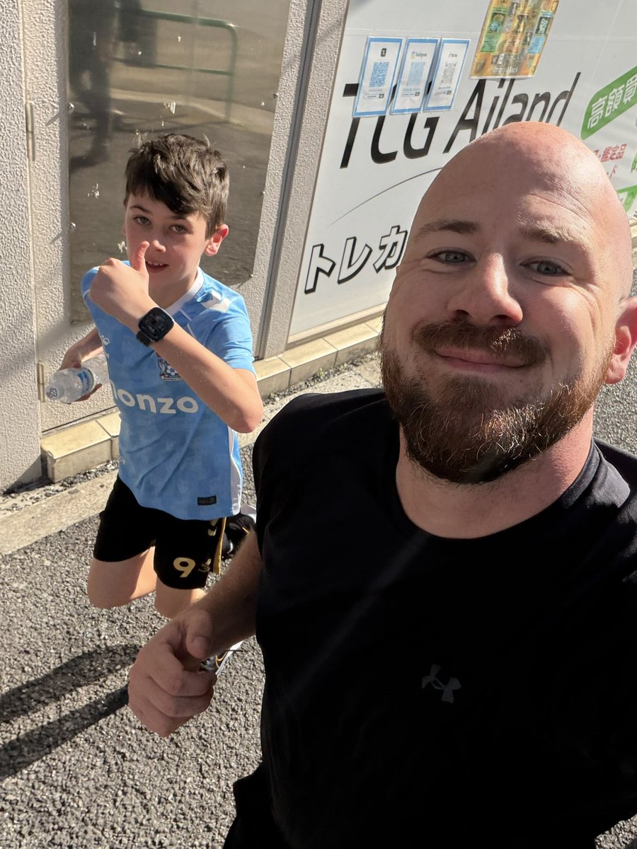 Aaron Ashmore tweet media