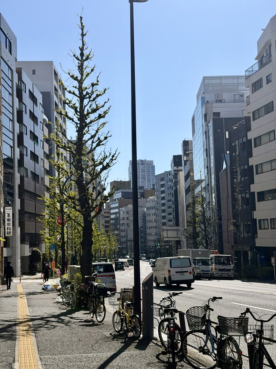 Aaron Ashmore tweet media