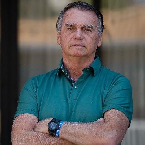 UpdateCharts tweet media