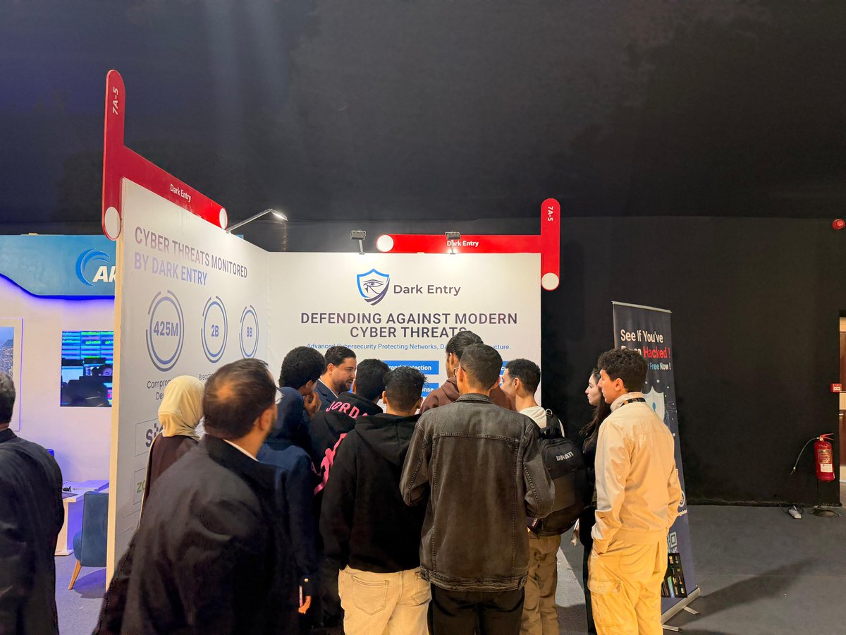 Zigoo0's tweet image. الحمدلله خلصنا أول يوم في Gitex Marrakech علي خير
مبسوط بكل اللي قابلتهم النهرده من مختلف جامعات المغرب وكذلك الشركات وال local partners وان شاء الله نتشرف بمقابلتكم تاني بكره في 7A-5 في booth Dark Entry