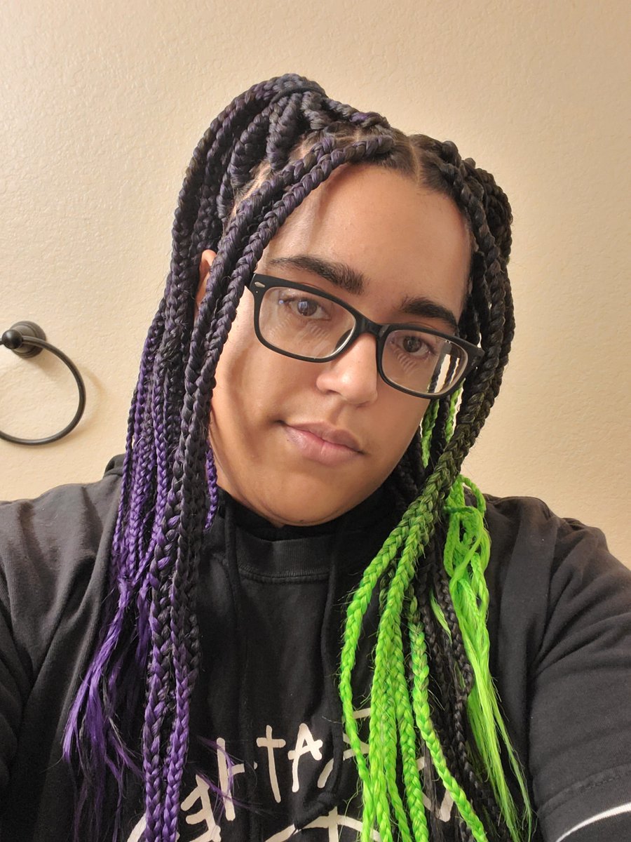 mindtricking's tweet image. alright alright i know i'm late ✋🏾 #phmselfieday #phmsd