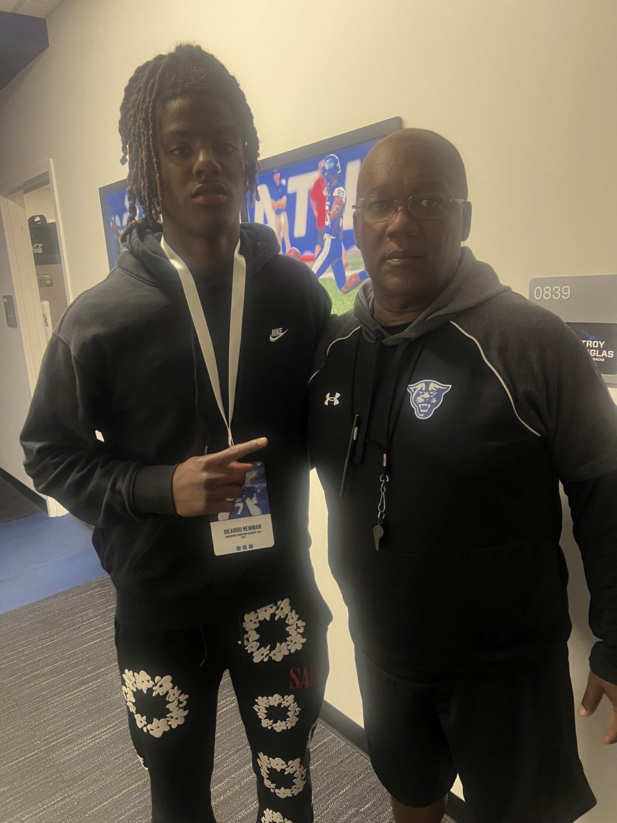 Rico Newman 5🏈 tweet media