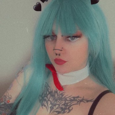 SpottedleafBVB's tweet photo. #NewProfilePic https://t.co/mLwQAbcPZ6