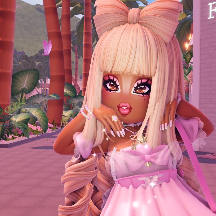 dollie𝜗𝜚‎‧₊˚ tweet media