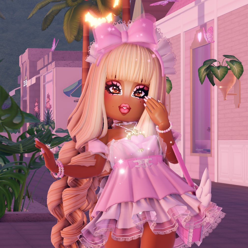 dollie𝜗𝜚‎‧₊˚ tweet media