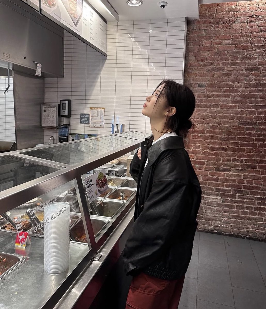 nakamurazone's tweet photo. the concept of foodie but keep it cool https://t.co/HbyHnU6Gwl