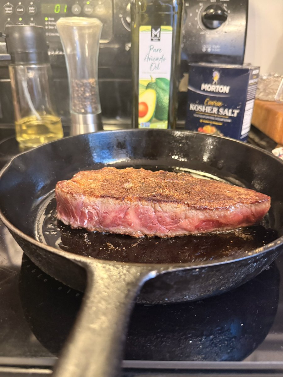 Anthony Tomlinson tweet media