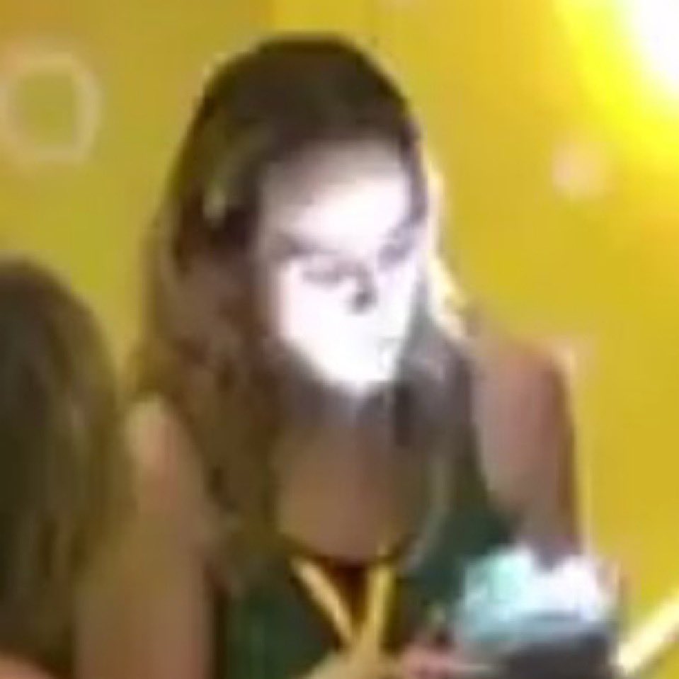 soso renault tweet media