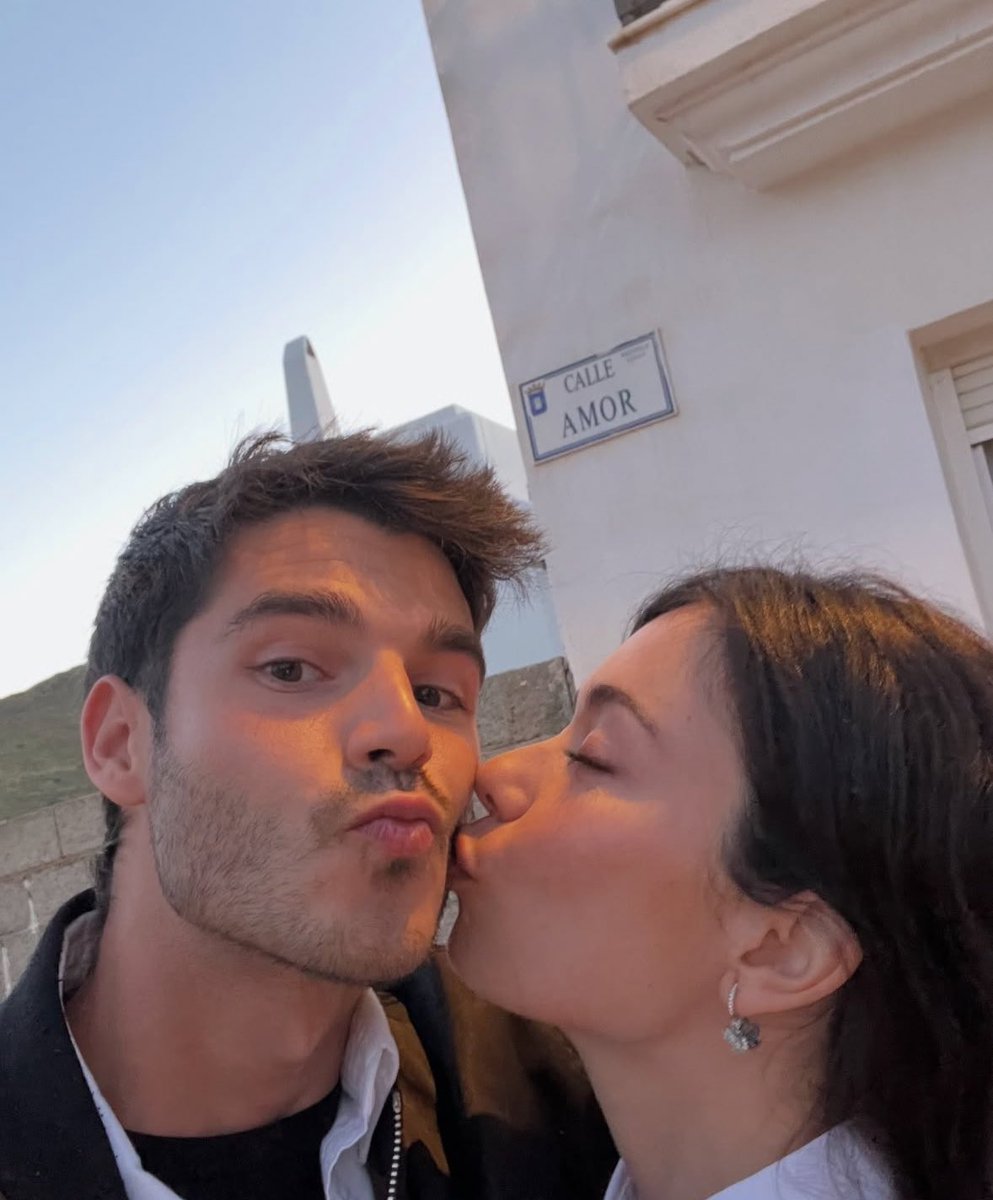 enna ✮ tweet media