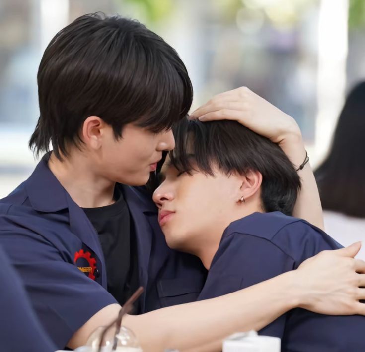 cali ⛅ | pobmeksolar era 🎀 tweet media