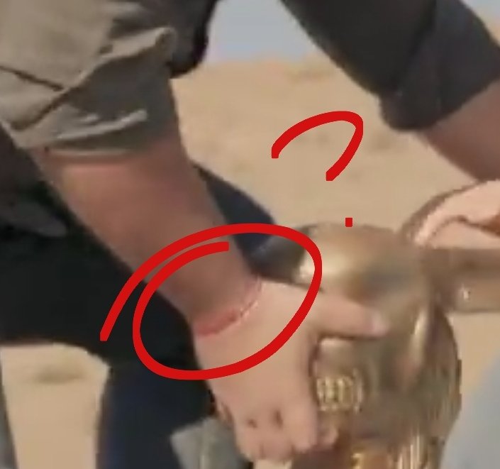 fire_rises 🍂 tweet media