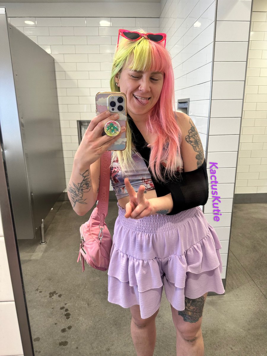 🌵 kactus bday april 7th 🌵 tweet media