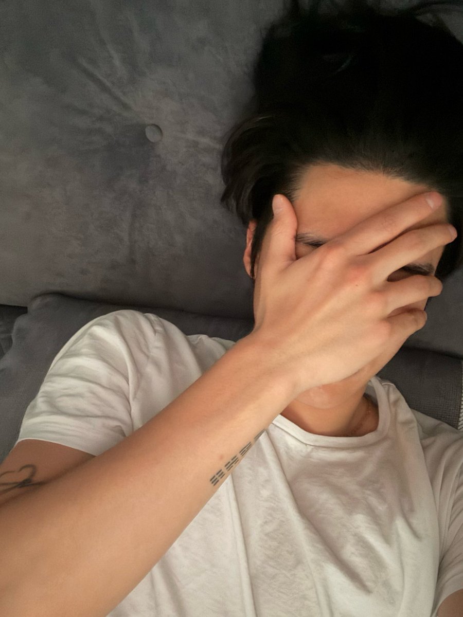 bex 🥚 tweet media