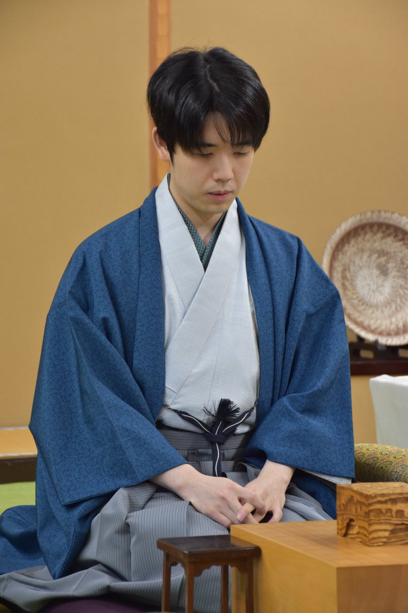 毎日新聞・将棋 tweet media