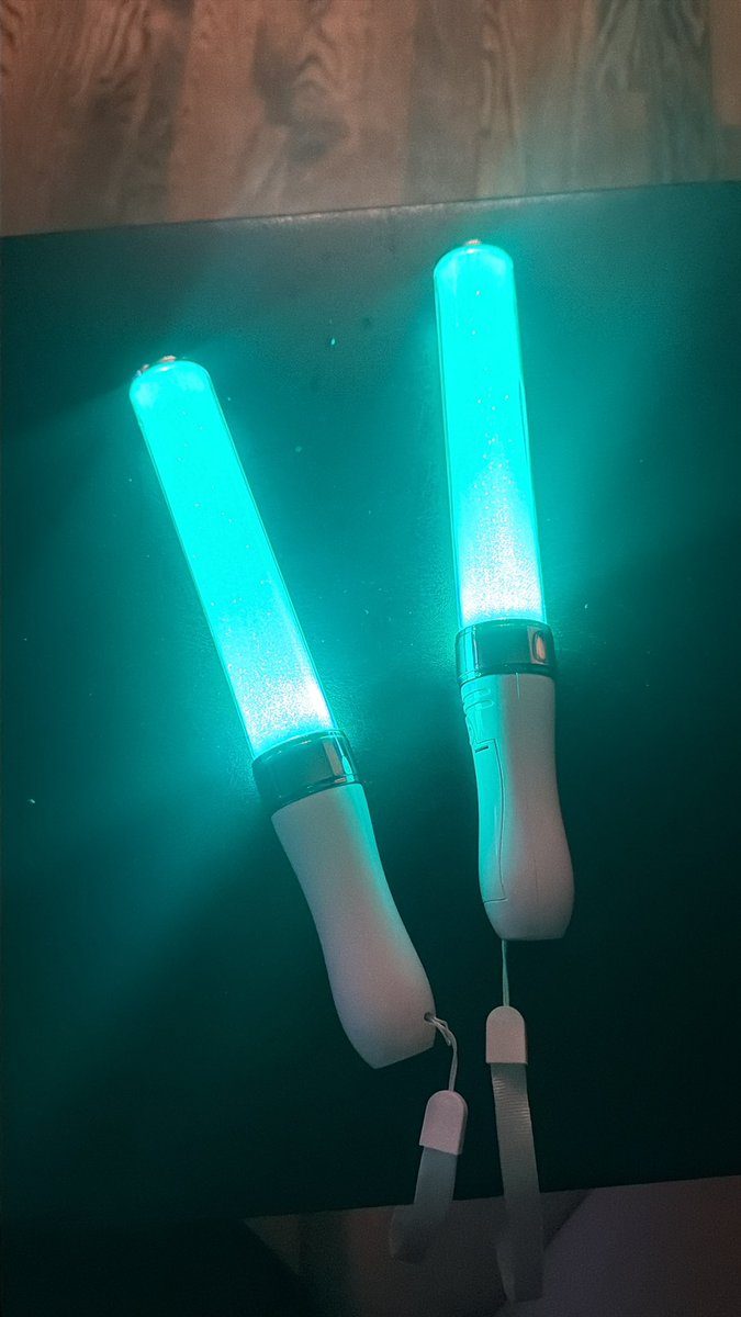 Vincent 🏳️⚧️🦈MIKU EXPO CHICAGO!! tweet media