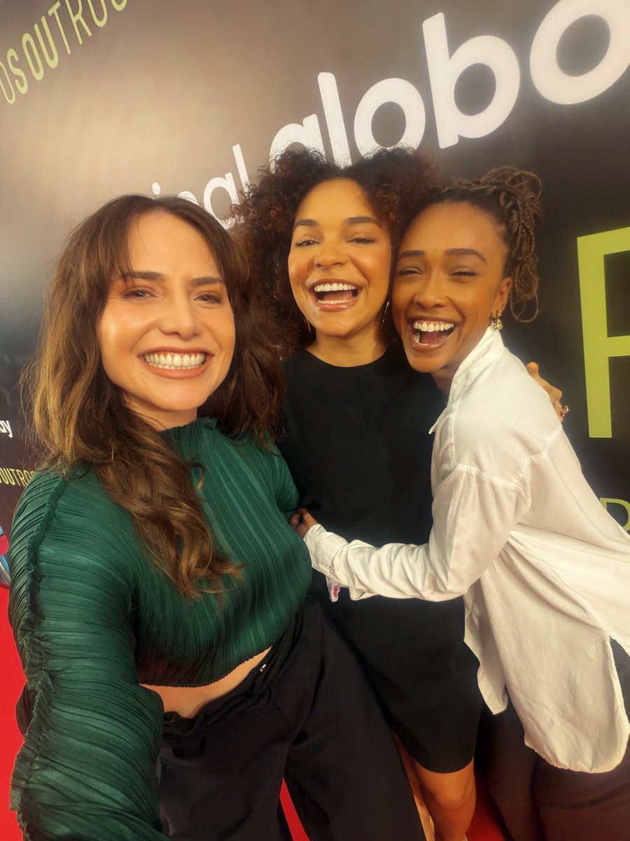 Letícia Colin tweet media