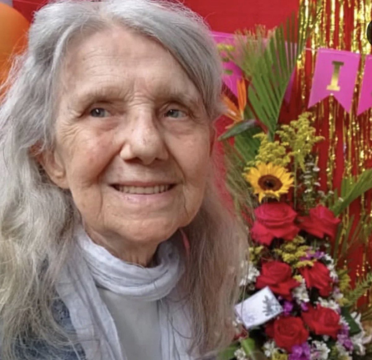 El guaro tweet media