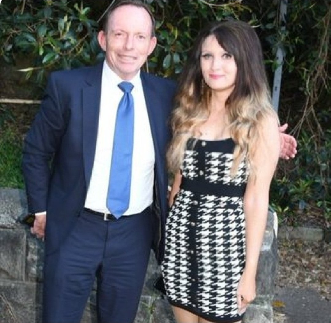 JustinCase tweet media