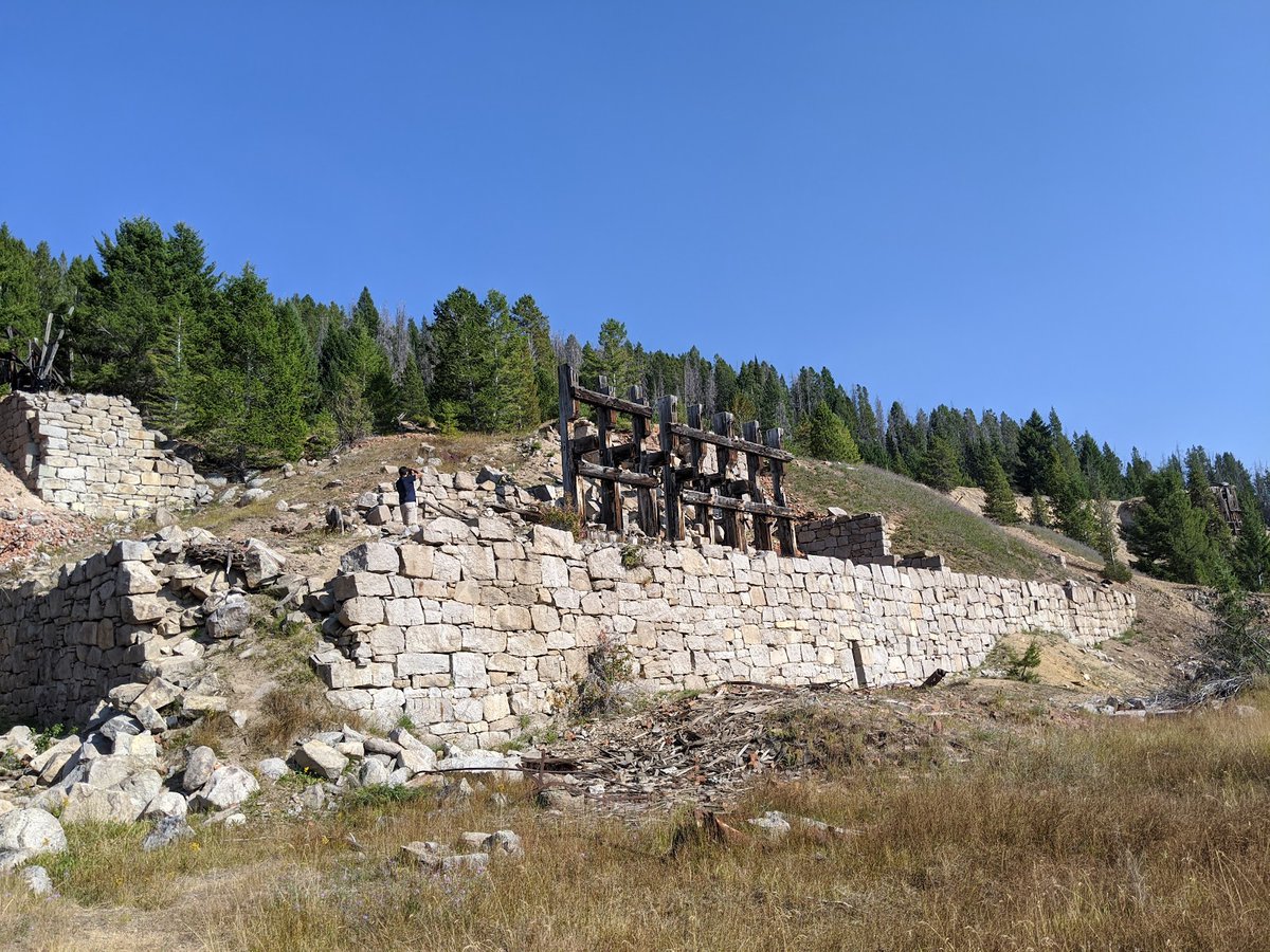 Random Public Park 🏞️ tweet media