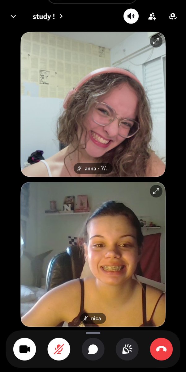 anna 𝜗ৎ cr: massacre da familia hope tweet media