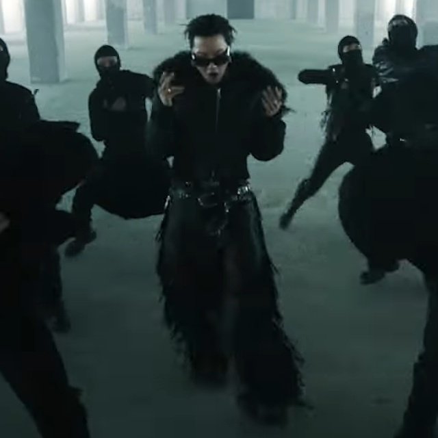 kris 🪭 tweet media