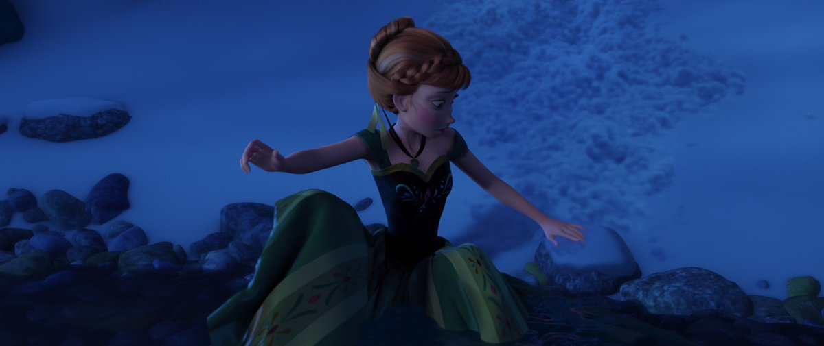 Sudslarkin's tweet photo. @WetlookPrincess Would you have loved to see more of Anna’s beautiful coronation dress soaking wet? https://t.co/pqIaiwyiUW