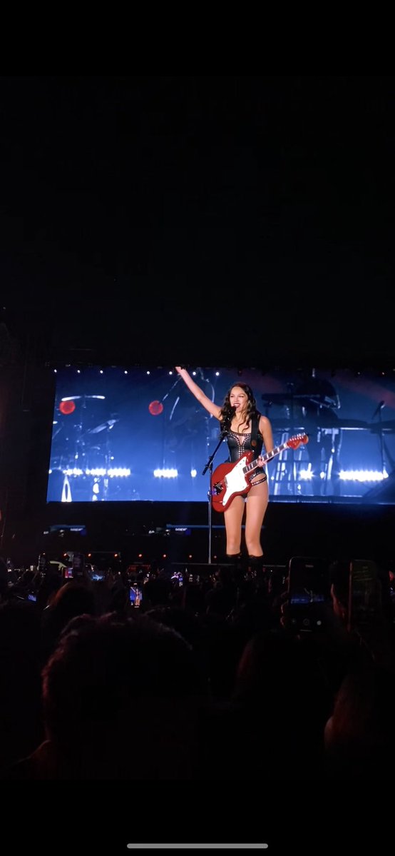 Adriana♡ tweet media