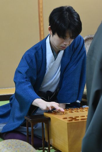 名人戦棋譜速報 tweet media