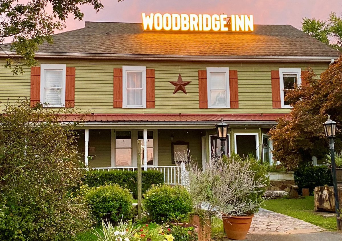 𝕋𝕙𝕖 ℂ𝕪𝕓𝕖𝕣 ℍ𝕠𝕦𝕤𝕖 tweet media