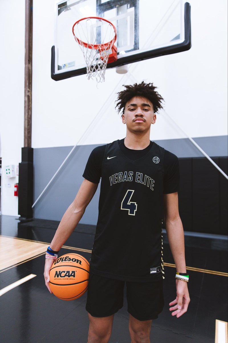 KWF Analytics tweet media